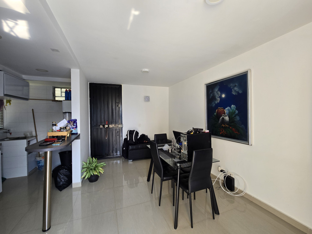 Apartamento En Venta - Aguacatal, Cali