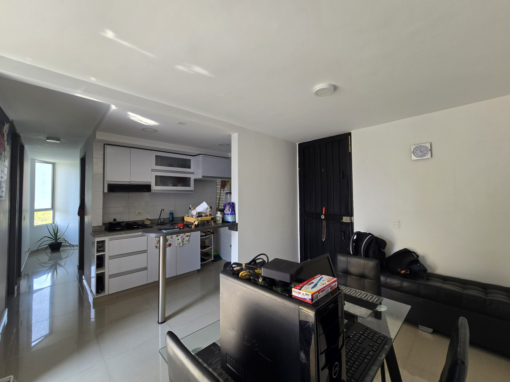 Apartamento En Venta - Aguacatal, Cali