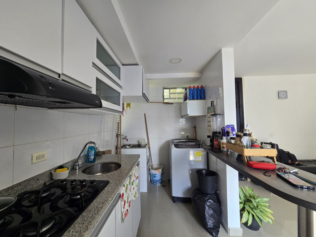 Apartamento En Venta - Aguacatal, Cali