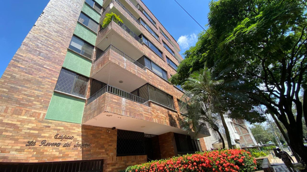Apartamento En Venta - El Ingenio, Cali