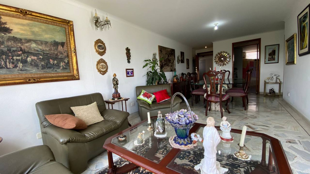 Apartamento En Venta - El Ingenio, Cali