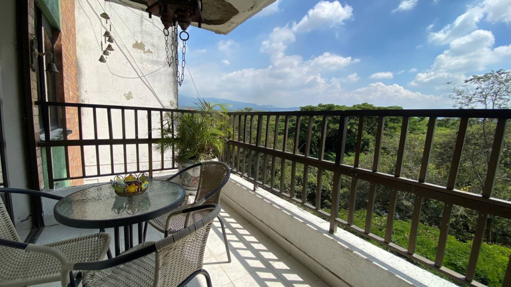 Apartamento En Venta - El Ingenio, Cali