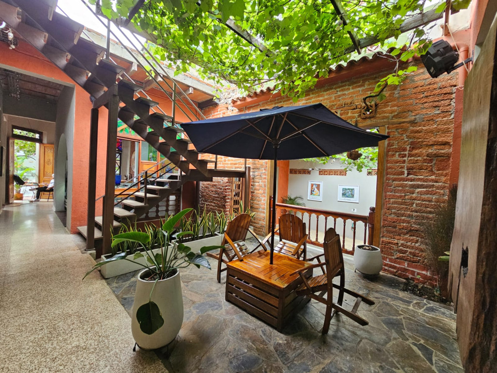 Local En Arriendo - Granada, Cali