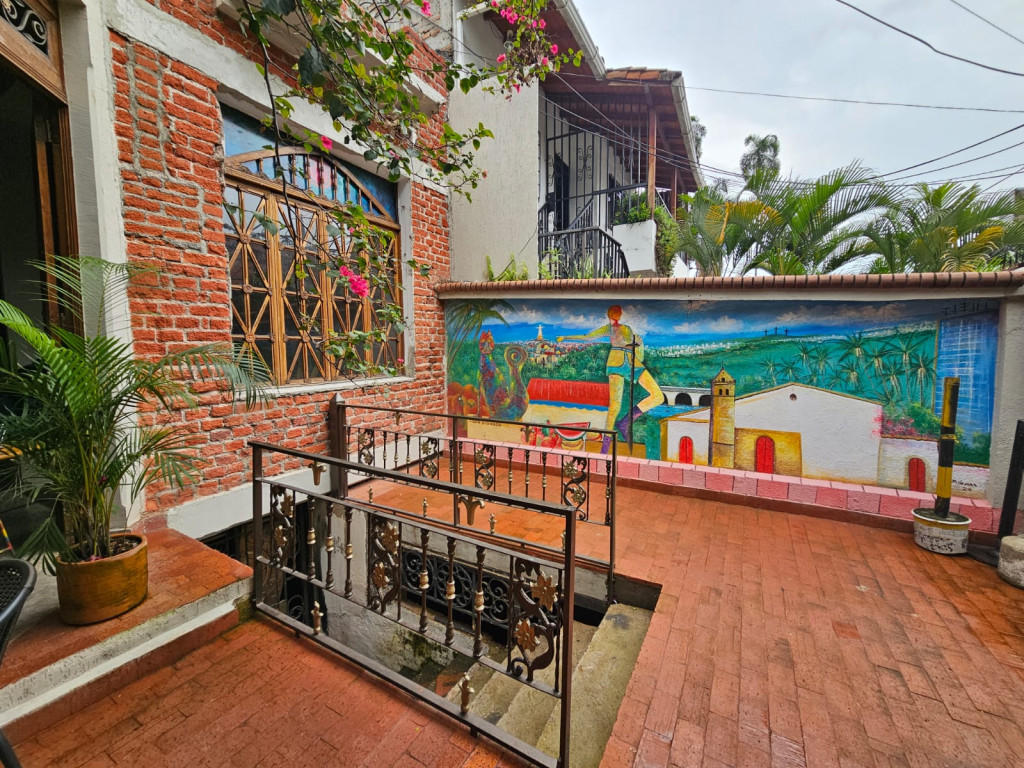 Local En Arriendo - Granada, Cali