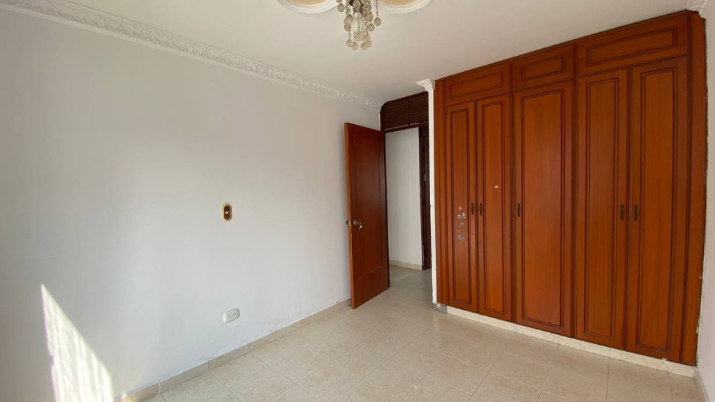 Apartamento En Venta - Ciudad Los Alamos, Cali