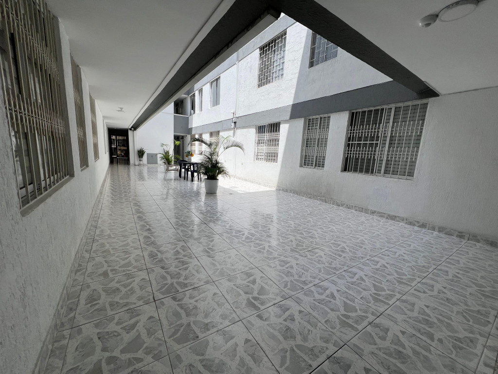 Apartamento En Venta - Cañaveralejo - Seguros Patria, Cali