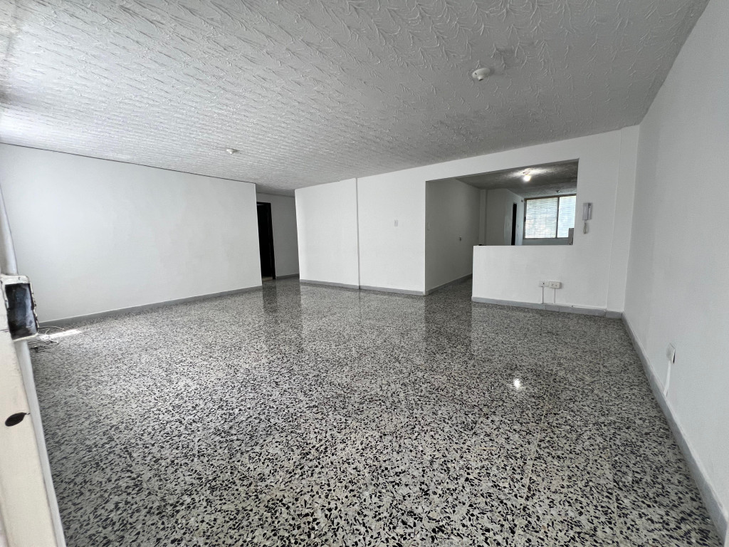 Apartamento En Venta - Cañaveralejo - Seguros Patria, Cali