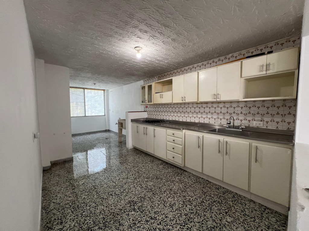 Apartamento En Venta - Cañaveralejo - Seguros Patria, Cali