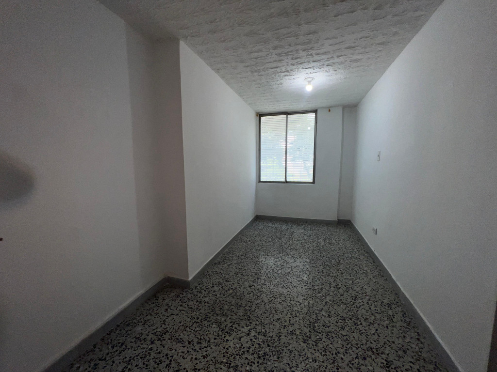 Apartamento En Venta - Cañaveralejo - Seguros Patria, Cali