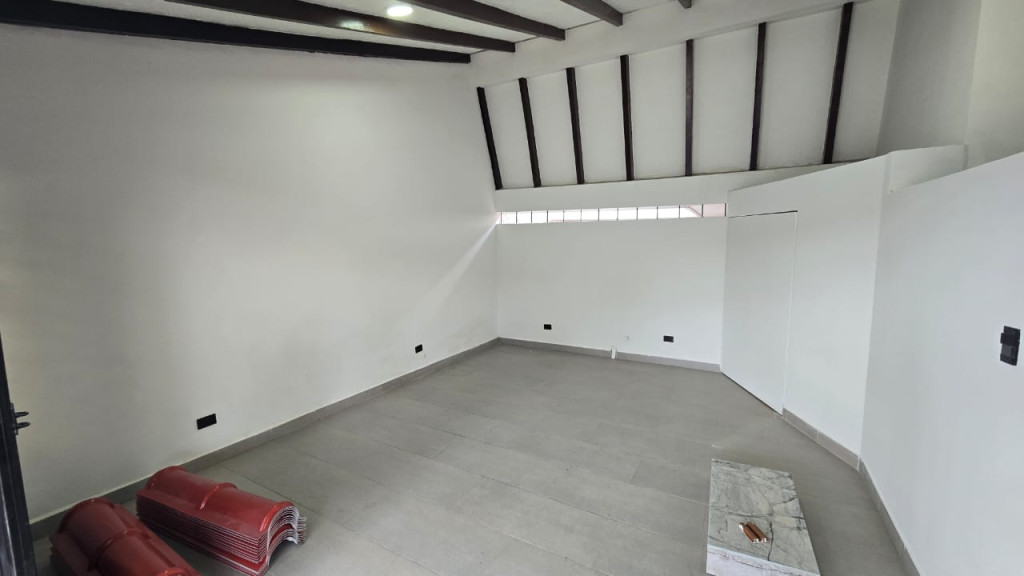 Local En Arriendo - El Gran Limonar, Cali