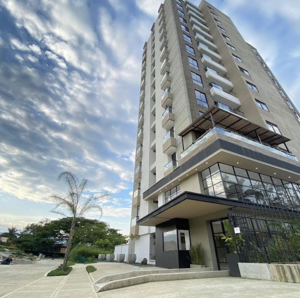 Apartamento En Arriendo - Pance, Cali