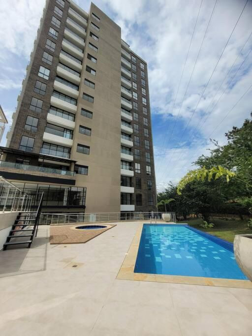 Apartamento En Arriendo - Pance, Cali