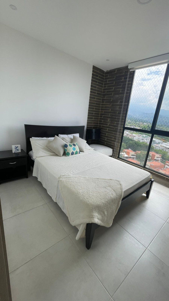 Apartamento En Arriendo - Pance, Cali