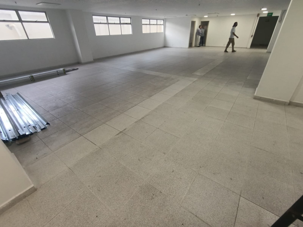 Edificio En Arriendo - Versalles, Cali