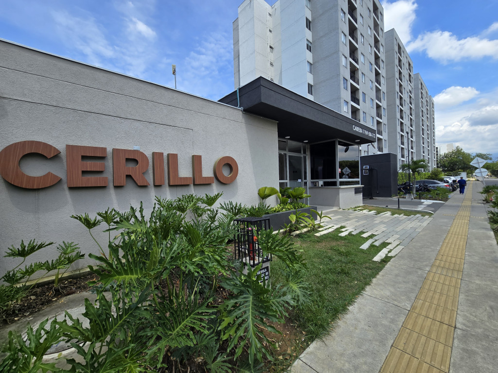 Apartamento En Venta - Bochalema, Cali