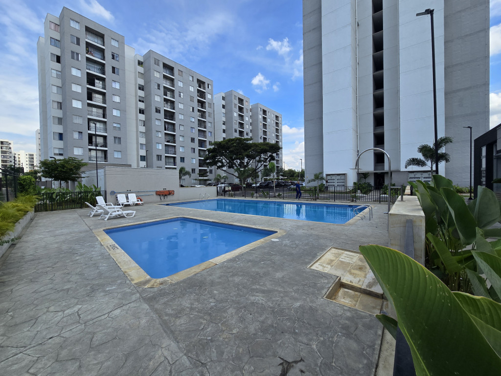 Apartamento En Venta - Bochalema, Cali
