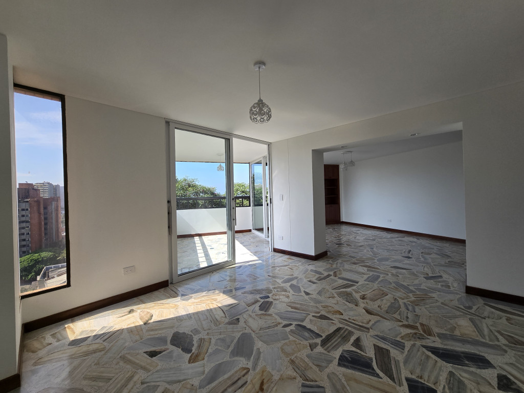 Apartamento En Venta - Juanambú, Cali