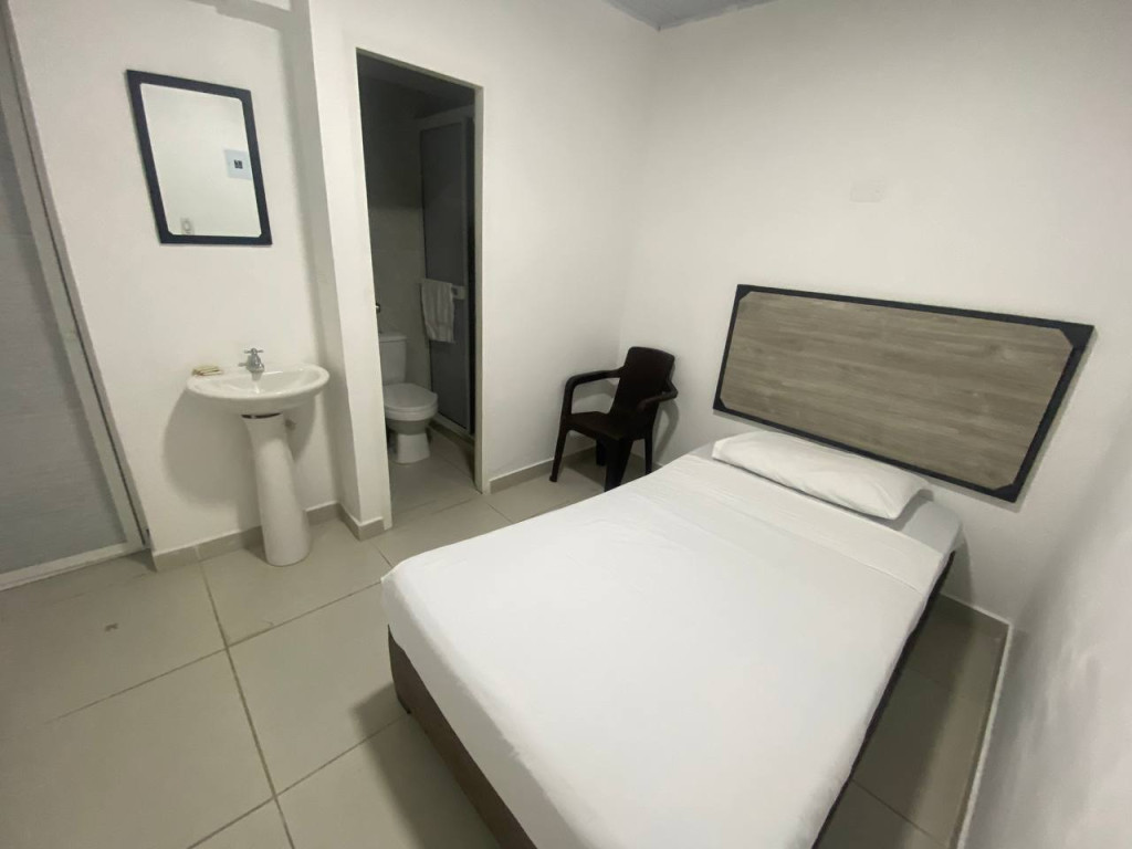 Hotel En Venta - Junín, Cali