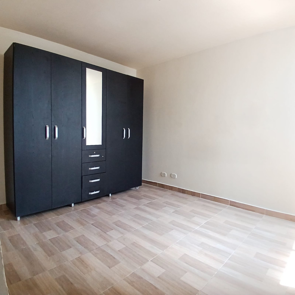 Apartamento En Arriendo - Ciudad Guabinas, Yumbo