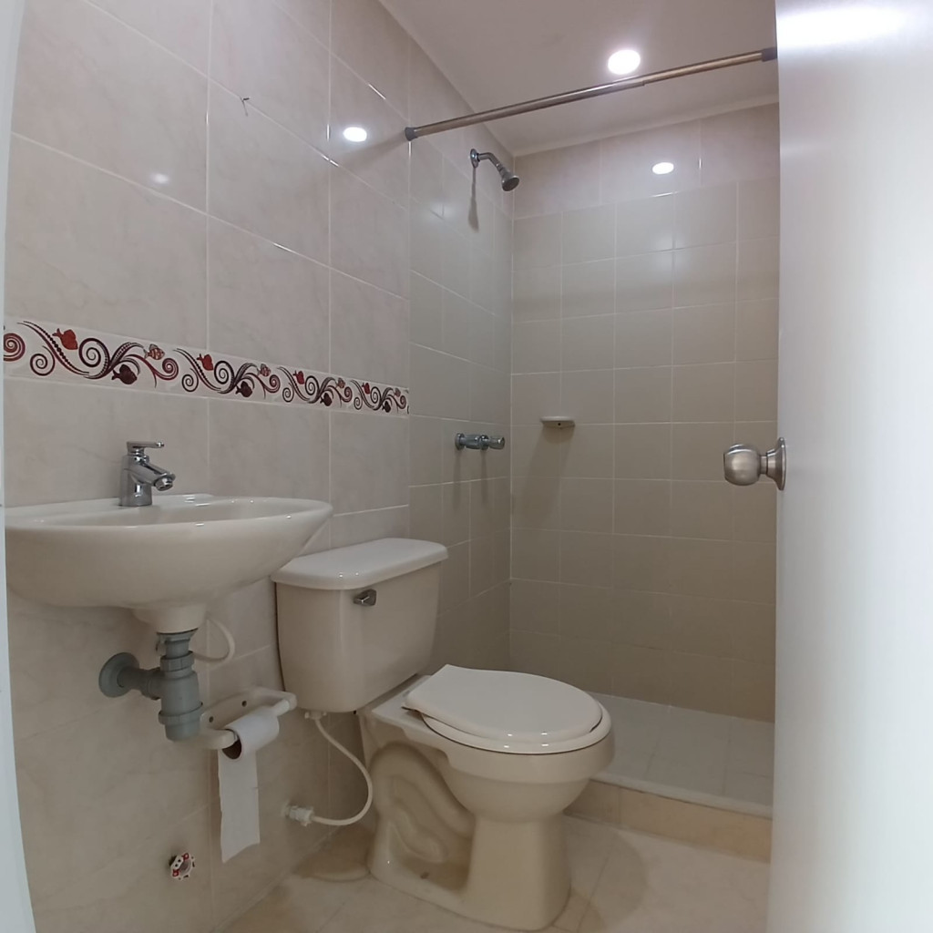 Apartamento En Arriendo - Ciudad Guabinas, Yumbo