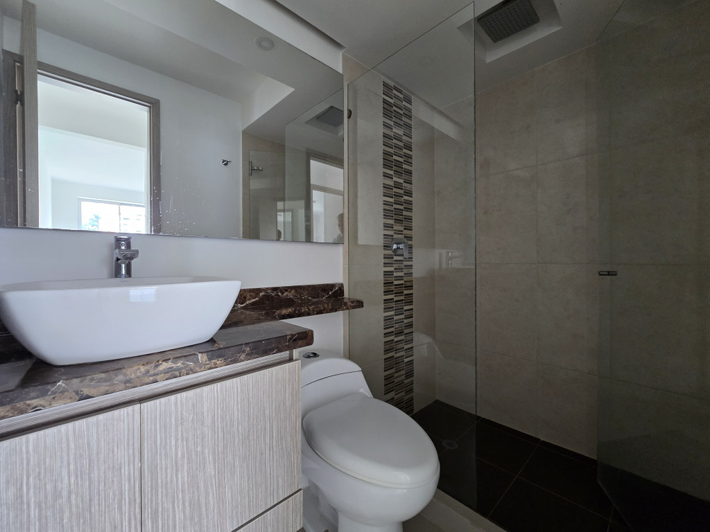 Apartamento En Venta - Cristales, Cali