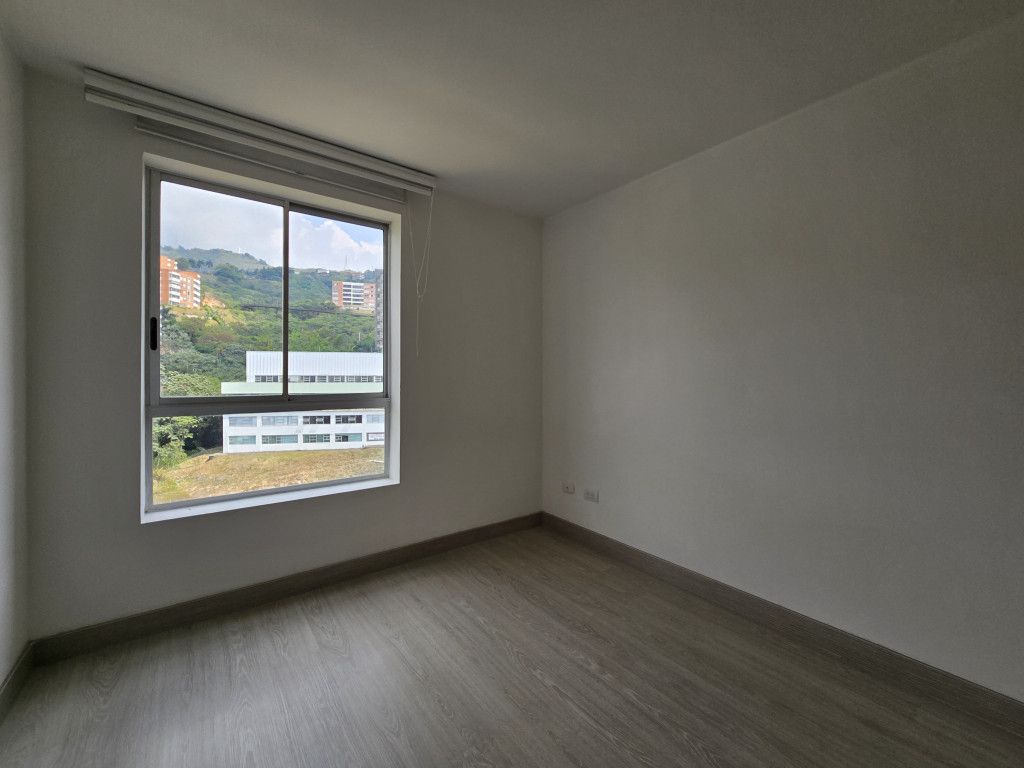 Apartamento En Venta - Cristales, Cali