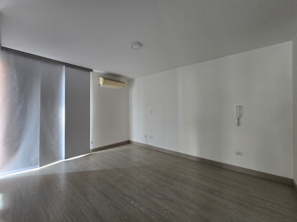 Apartamento En Venta - Cristales, Cali
