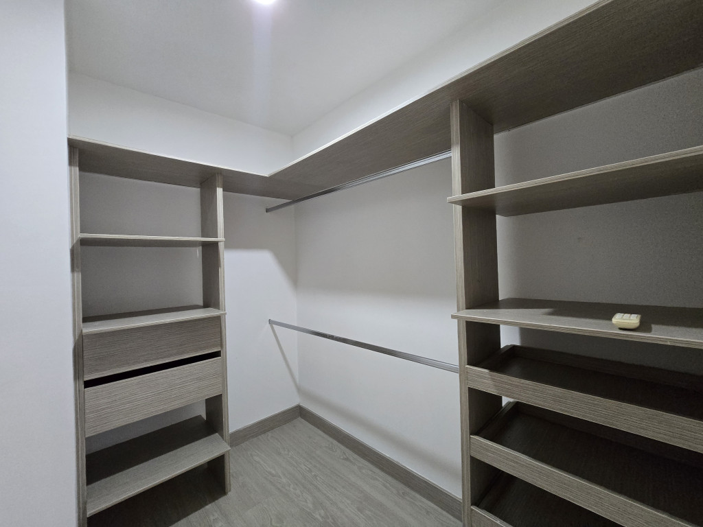 Apartamento En Venta - Cristales, Cali