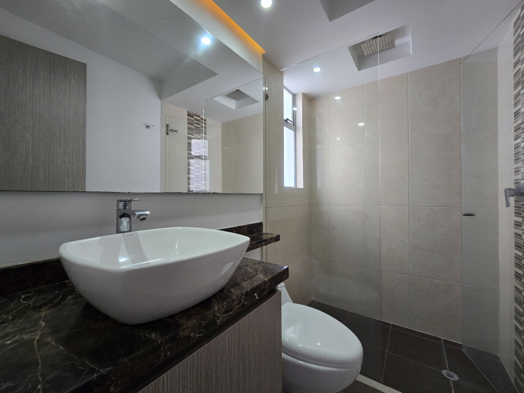 Apartamento En Venta - Cristales, Cali