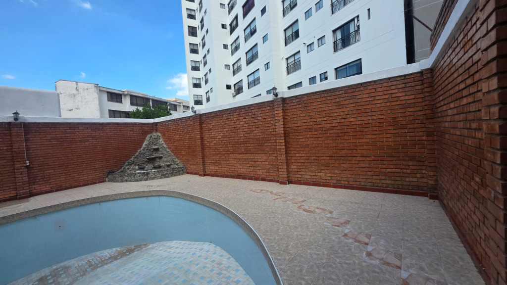 Casa En Arriendo - La Arboleda, Cali