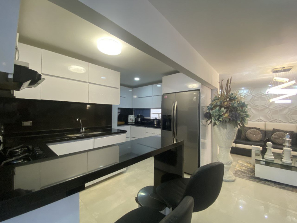 Apartamento En Venta - Primero De Mayo, Cali