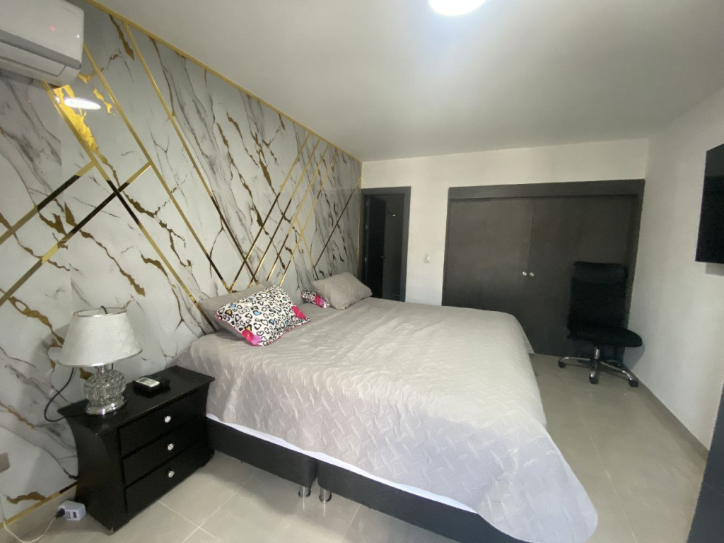 Apartamento En Venta - Primero De Mayo, Cali