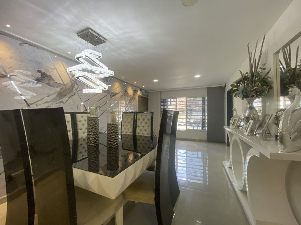 Apartamento En Venta - Primero De Mayo, Cali