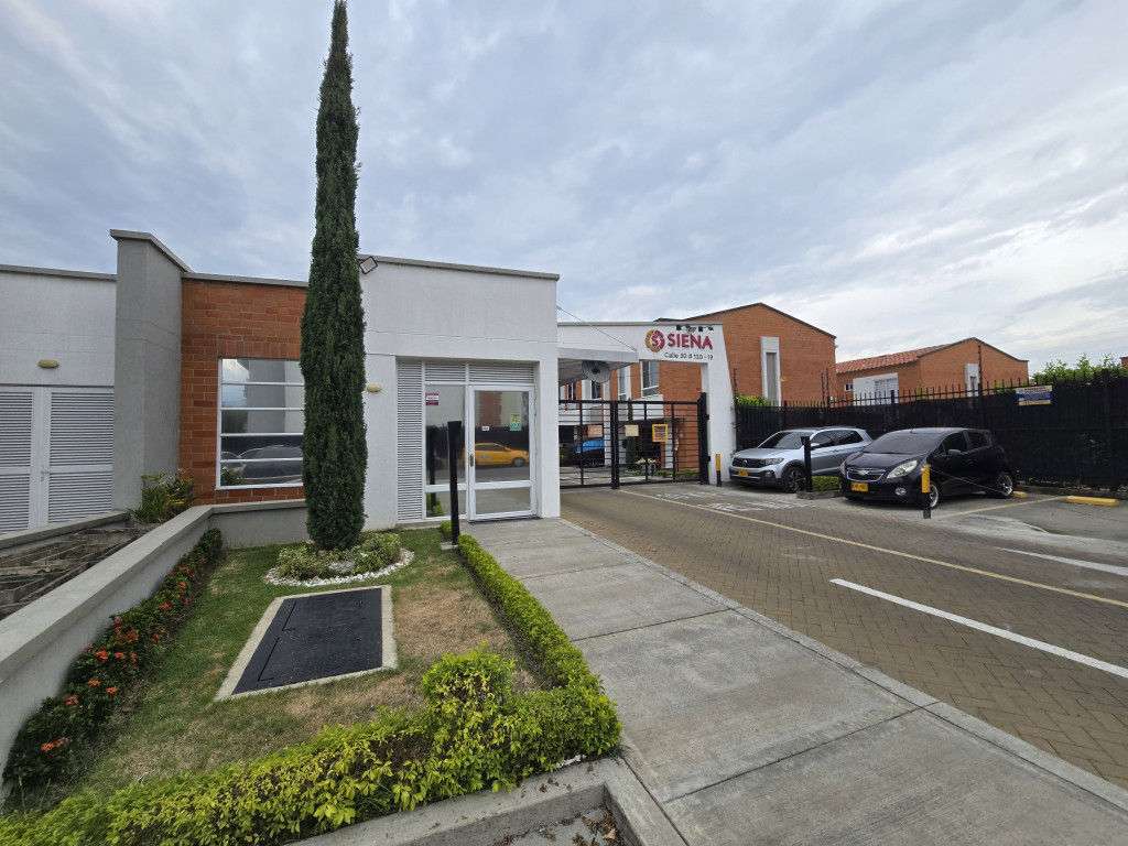 Casa En Venta - Siena - Ciudad Pacífica, Cali