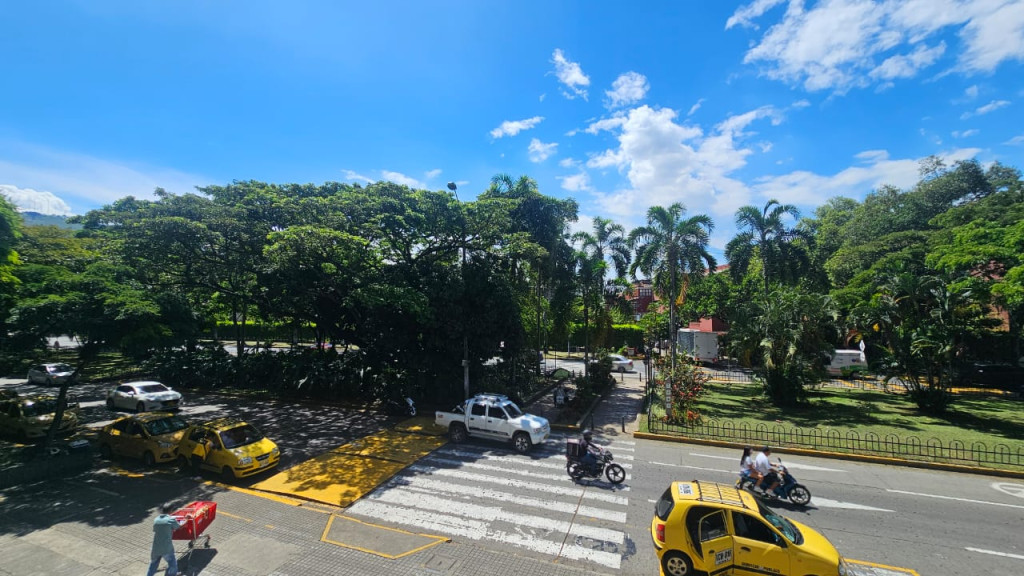 Local En Arriendo - Panamericano, Cali