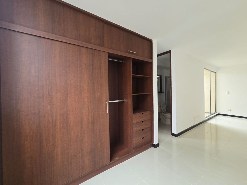 Apartamento En Arriendo - Valle Del Lili, Cali