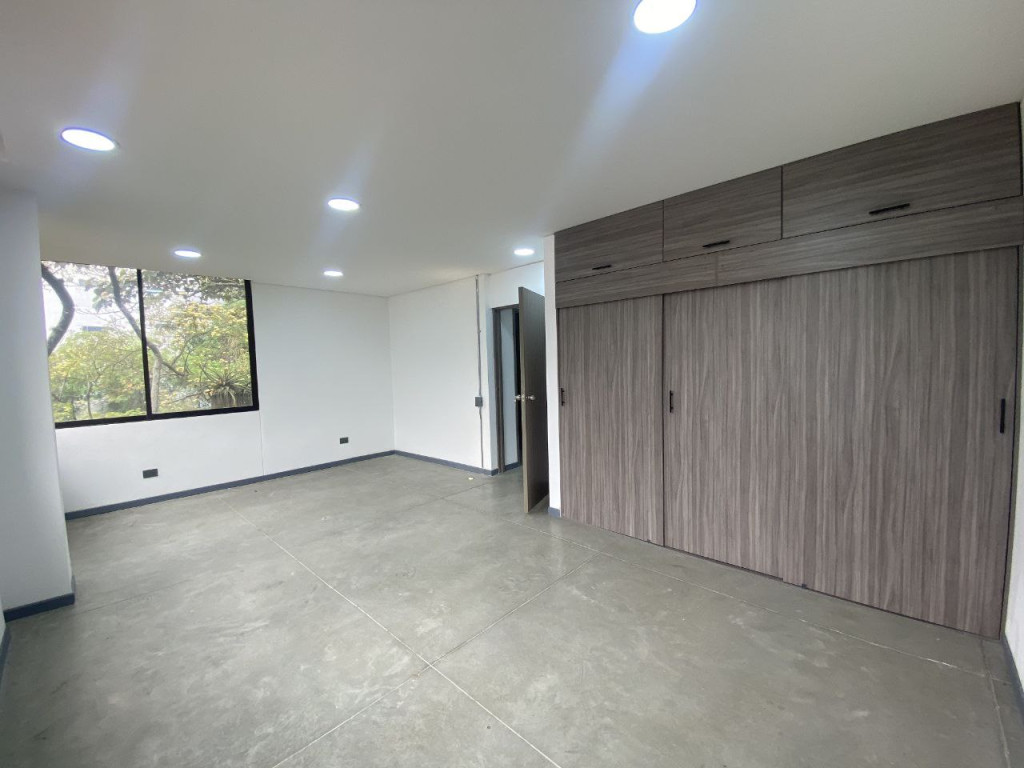 Apartamento En Venta - La Arboleda, Cali