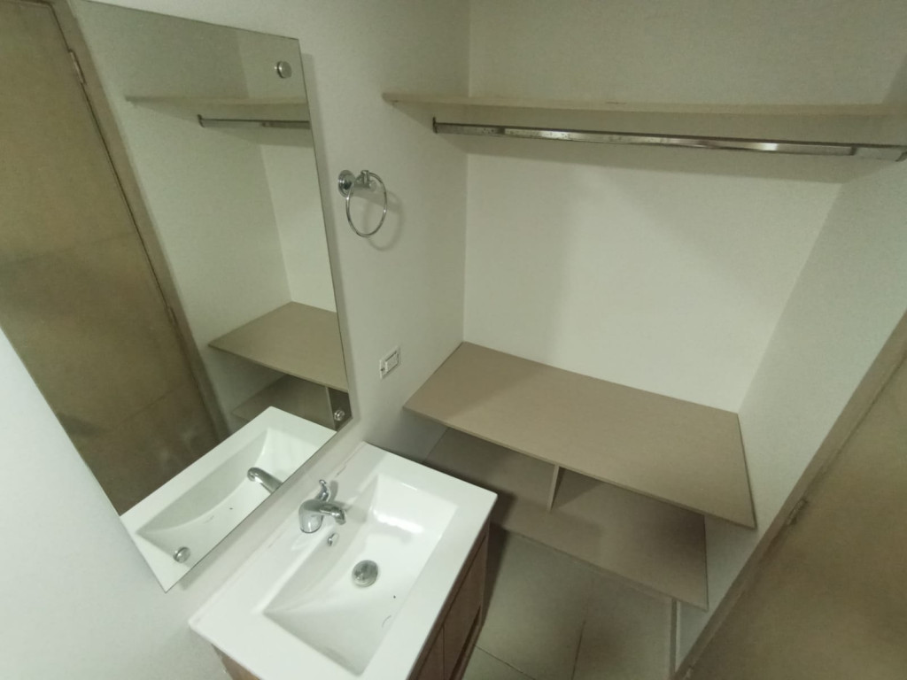 Apartaestudio En Arriendo - Miraflores, Cali