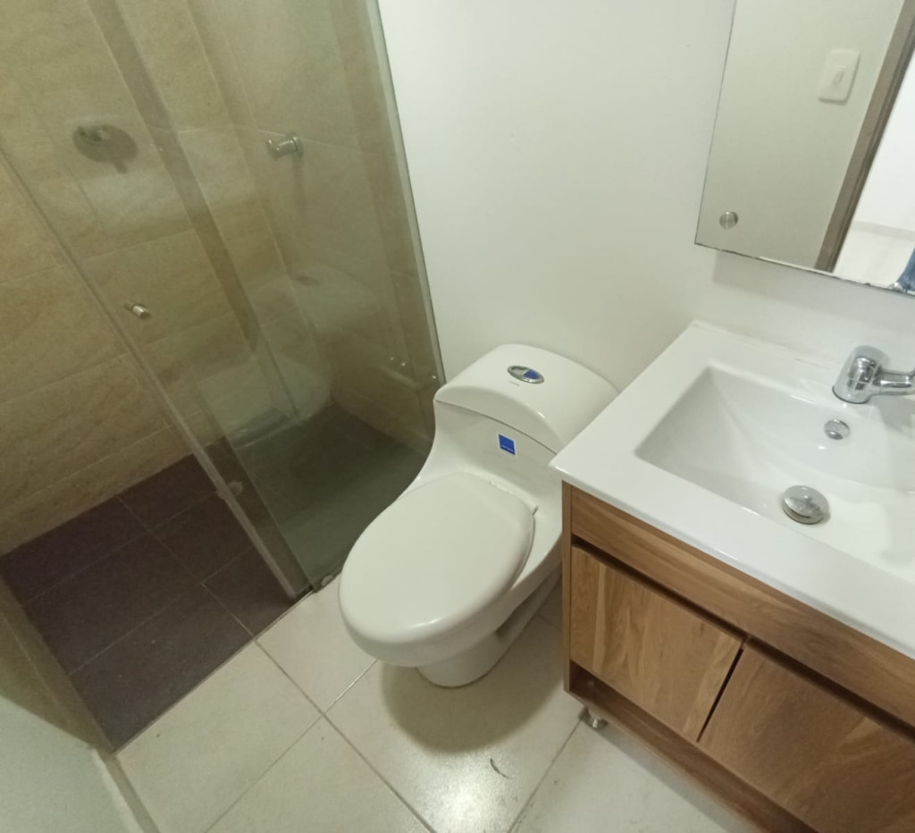 Apartaestudio En Arriendo - Miraflores, Cali