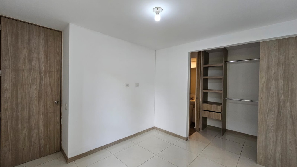 Apartamento En Arriendo - Valle Del Lili, Cali