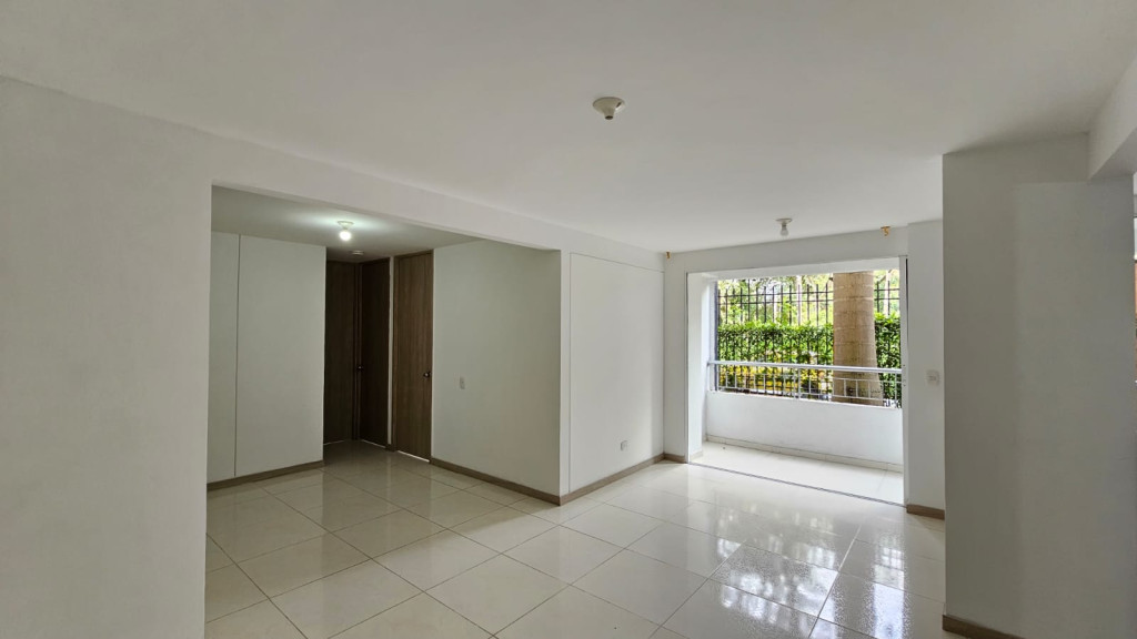 Apartamento En Arriendo - Valle Del Lili, Cali