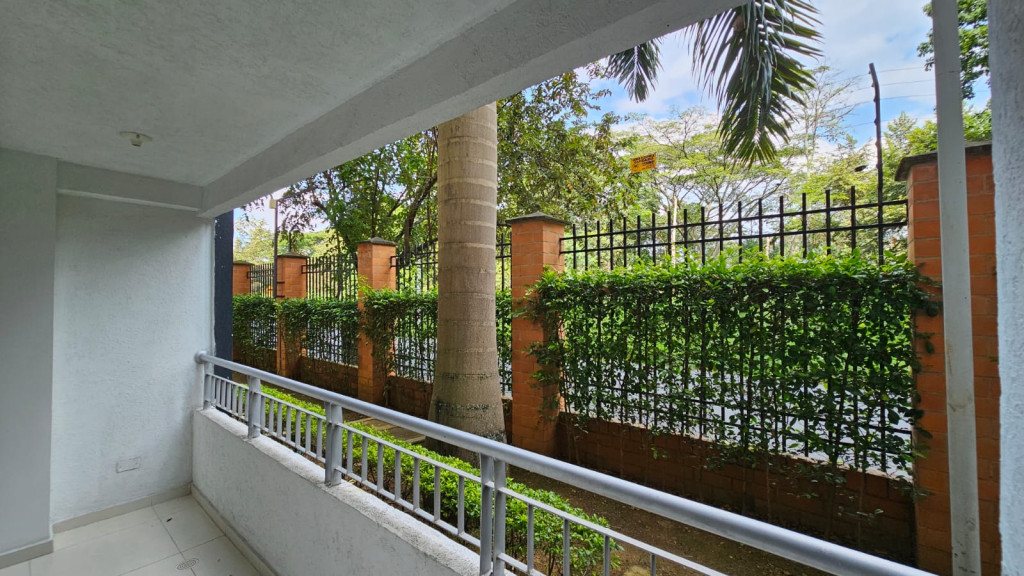 Apartamento En Arriendo - Valle Del Lili, Cali