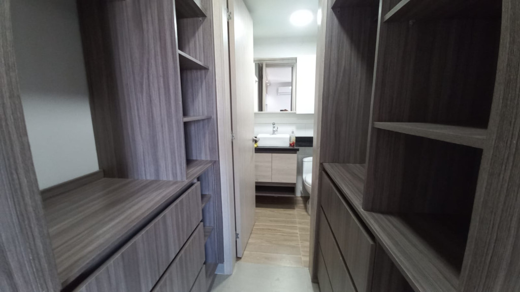 Apartaestudio En Arriendo - Urbanización La Flora, Cali