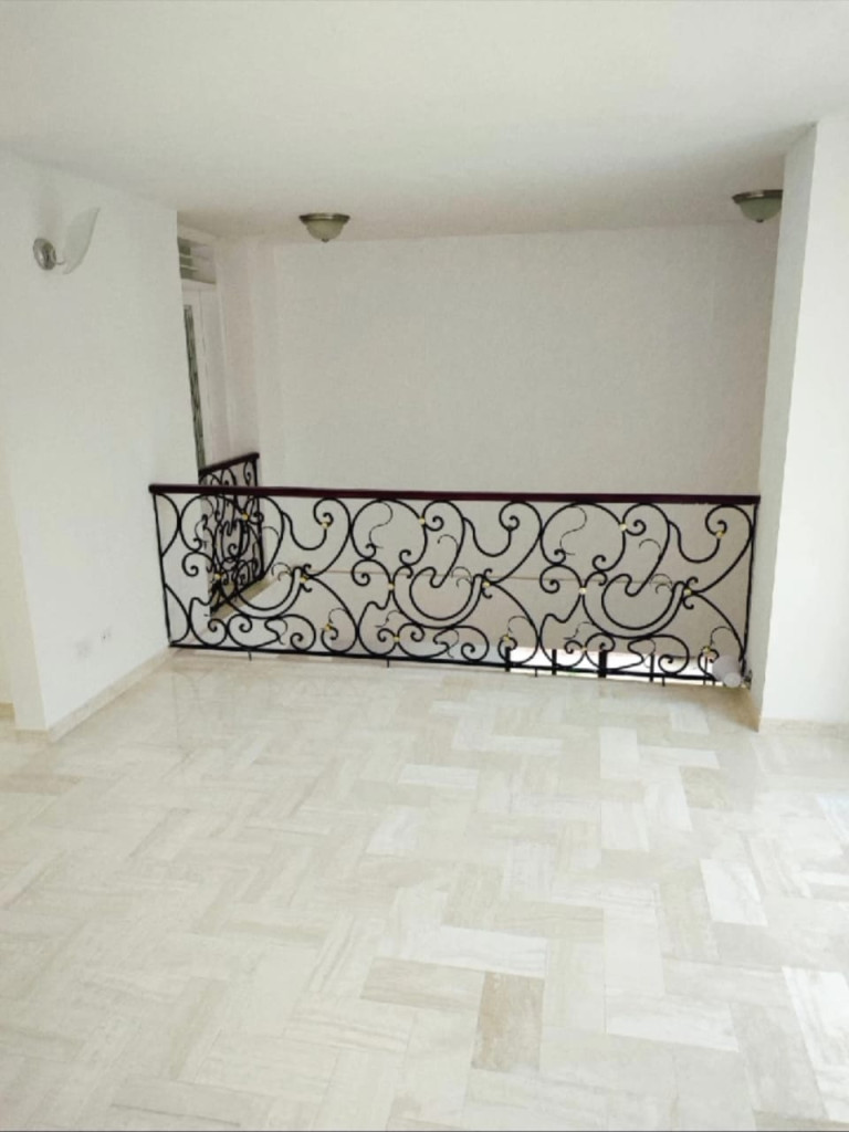 Casa En Arriendo - Miraflores, Cali