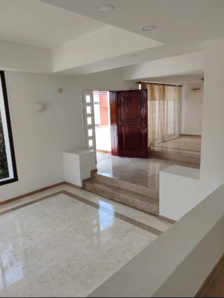 Casa En Arriendo - Miraflores, Cali