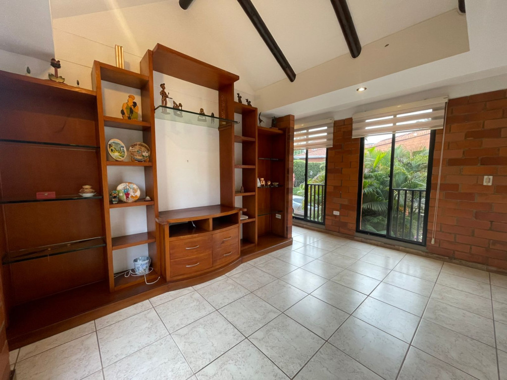 Casa En Arriendo - Ciudad Jardín, Cali