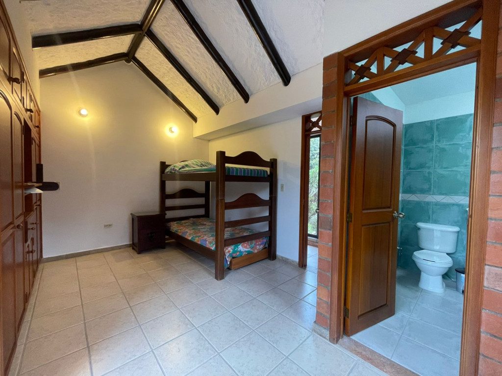 Casa En Arriendo - Ciudad Jardín, Cali