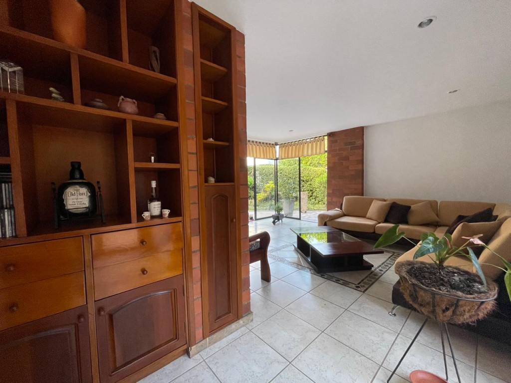 Casa En Arriendo - Ciudad Jardín, Cali
