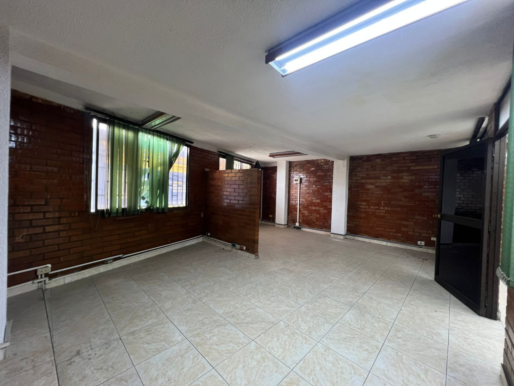 Bodega En Arriendo - San Bosco, Cali