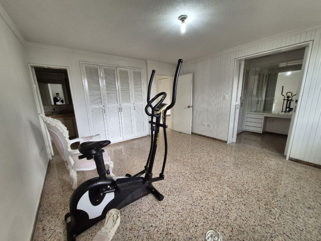 Apartamento En Venta - Versalles, Cali